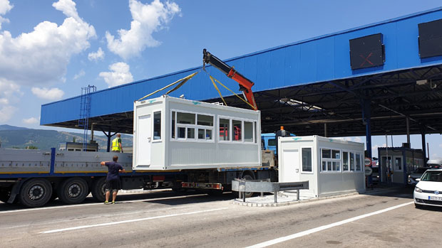 Преко границе и за 30 минута